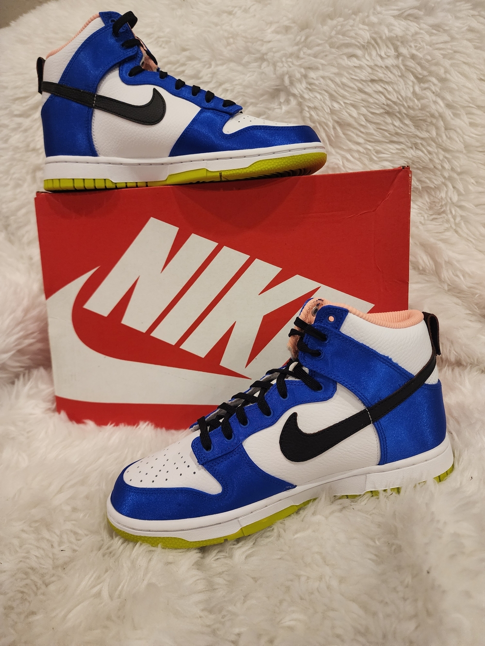 Nike Kids' High-Top Sneakers in Blue/White